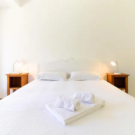 Entre Rose Et Pins A 4 Etoiles - Roses&pins Bormes-les-Mimosas